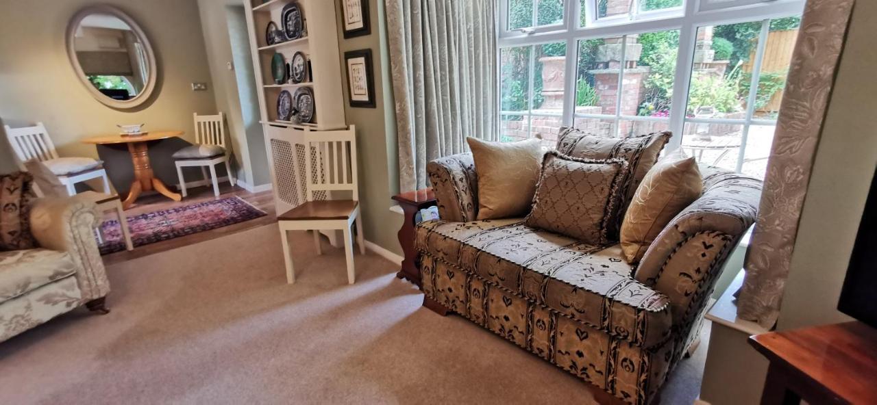 The Saddlery Holiday Cottage - Near Wolds And Coast North Thoresby Εξωτερικό φωτογραφία